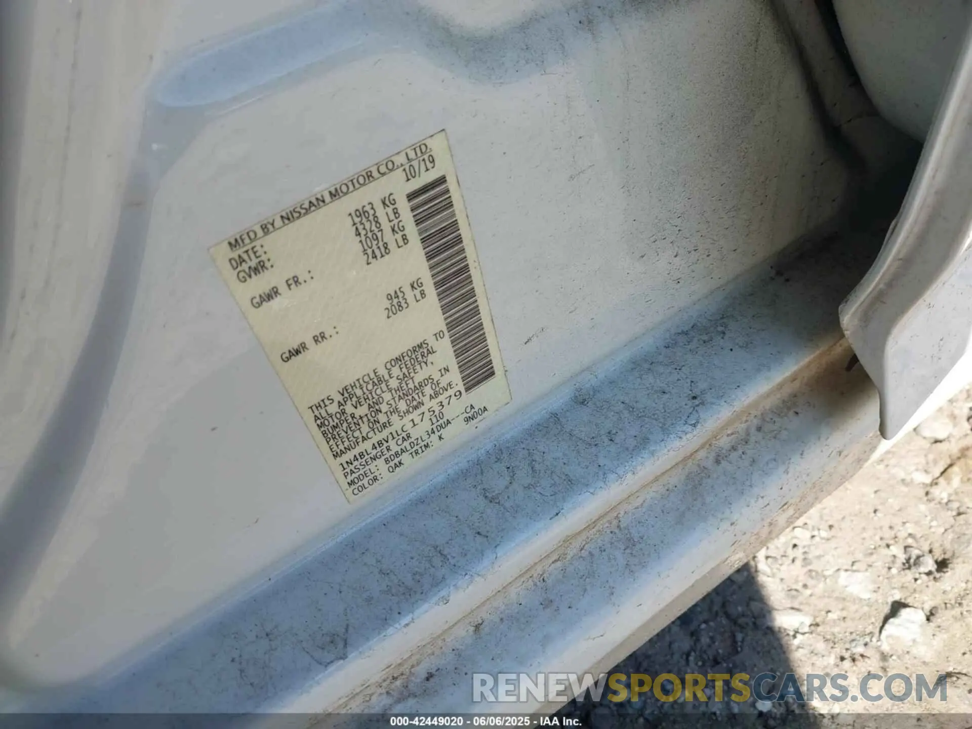 9 Photograph of a damaged car 1N4BL4BV1LC175379 NISSAN ALTIMA 2020