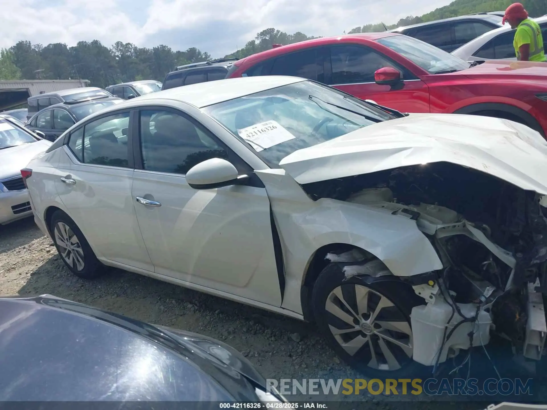 13 Photograph of a damaged car 1N4BL4BV1LC184969 NISSAN ALTIMA 2020