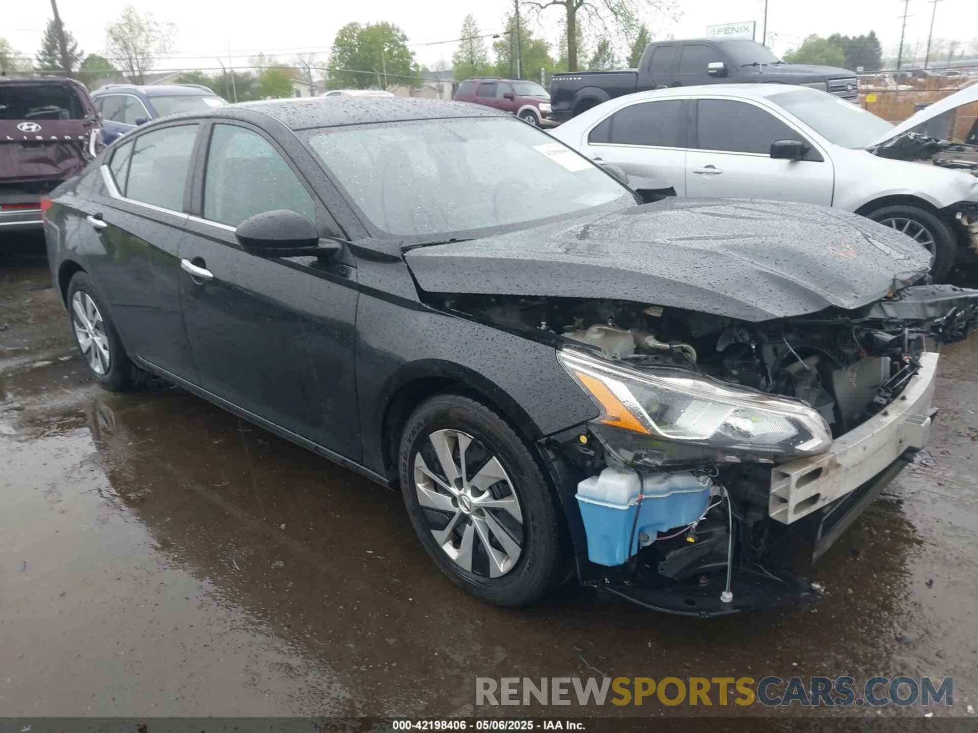 1 Photograph of a damaged car 1N4BL4BV1LC195096 NISSAN ALTIMA 2020