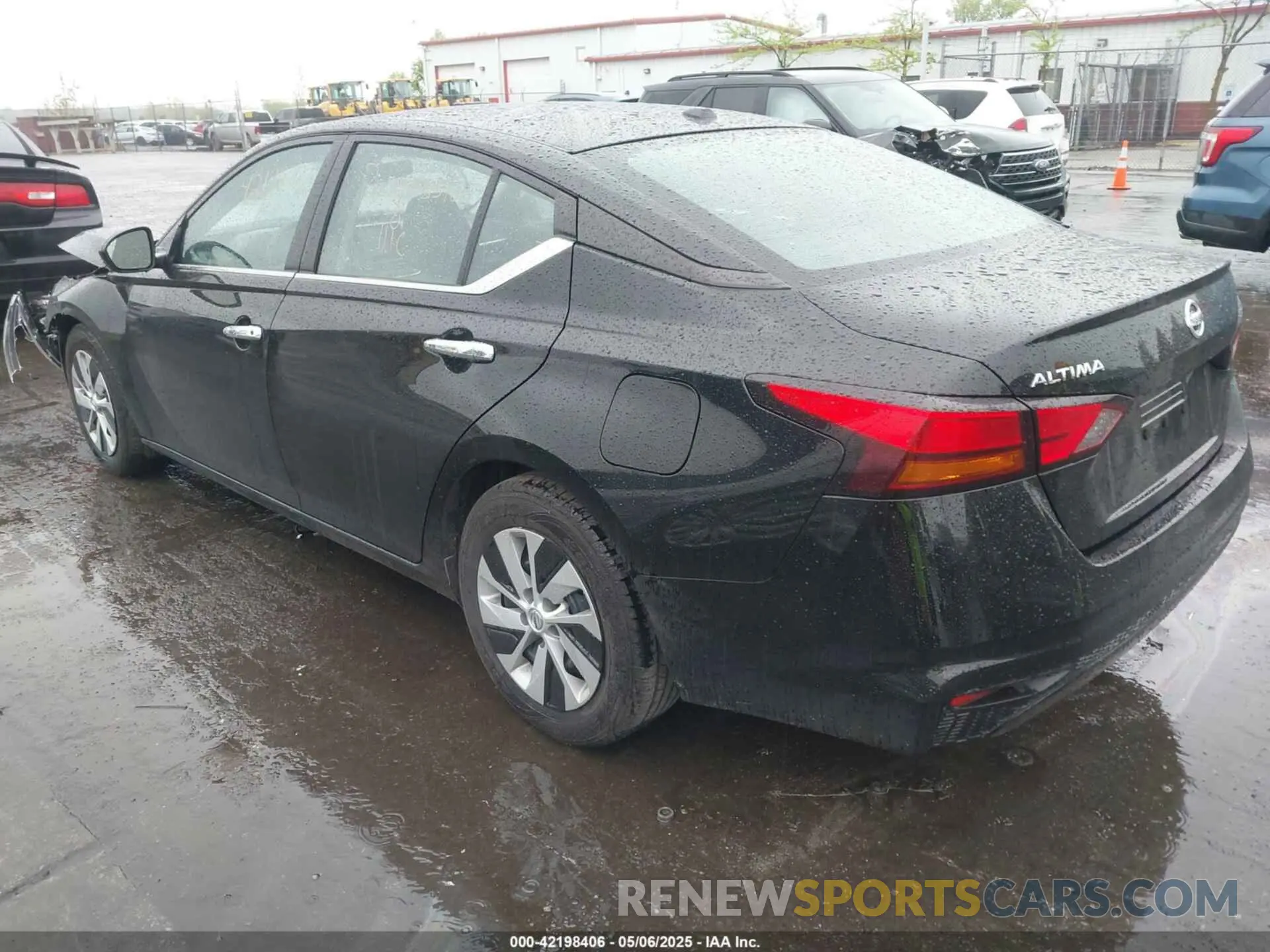 3 Photograph of a damaged car 1N4BL4BV1LC195096 NISSAN ALTIMA 2020