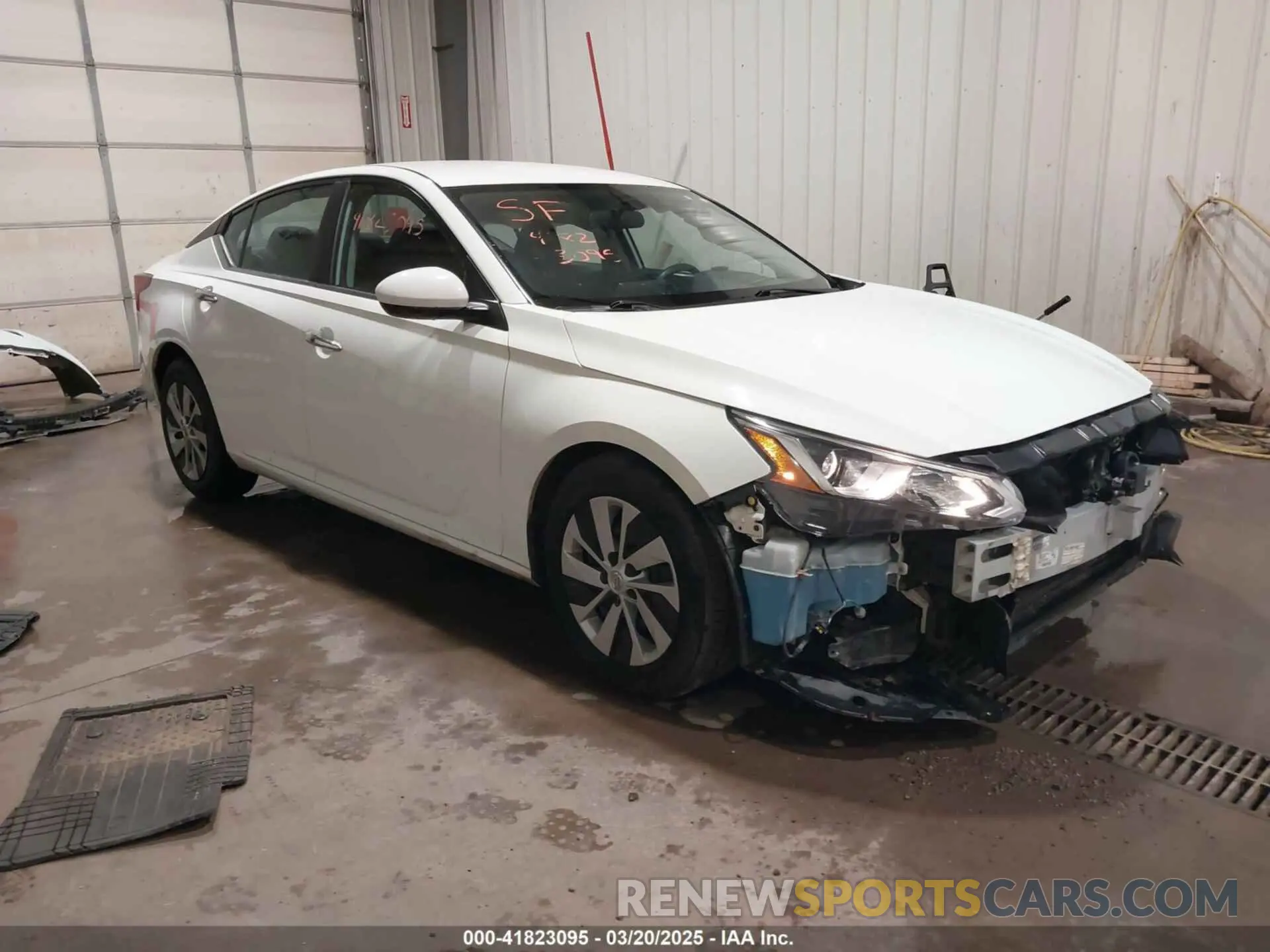 1 Photograph of a damaged car 1N4BL4BV1LC249402 NISSAN ALTIMA 2020