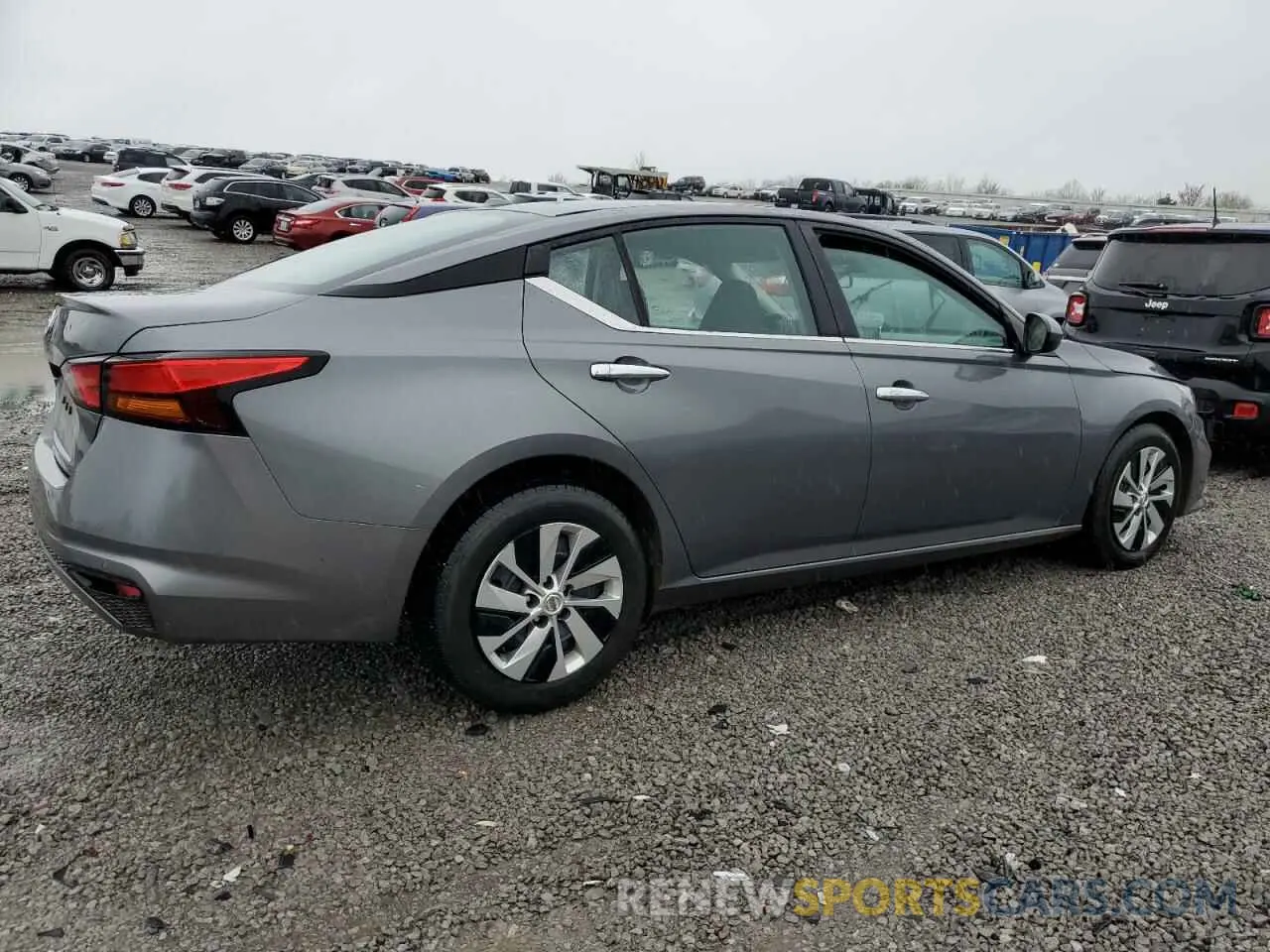 3 Photograph of a damaged car 1N4BL4BV1LC255765 NISSAN ALTIMA 2020