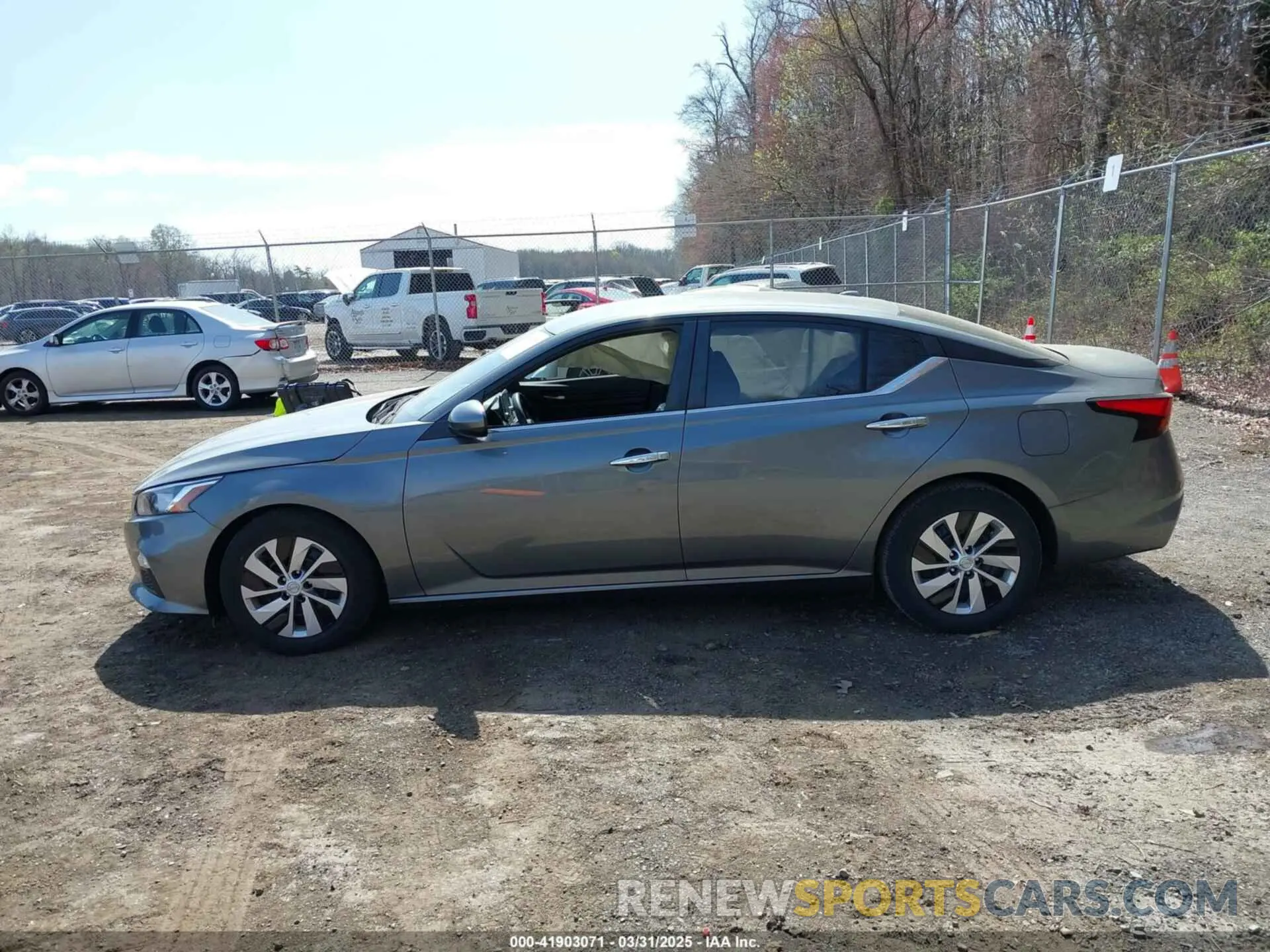 14 Photograph of a damaged car 1N4BL4BV1LC267799 NISSAN ALTIMA 2020