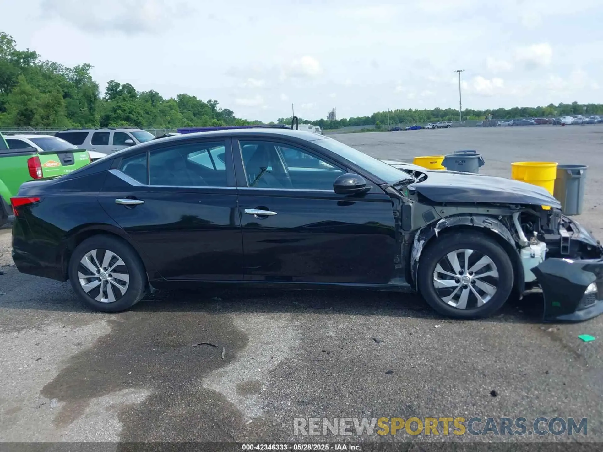 14 Photograph of a damaged car 1N4BL4BV1LC275286 NISSAN ALTIMA 2020