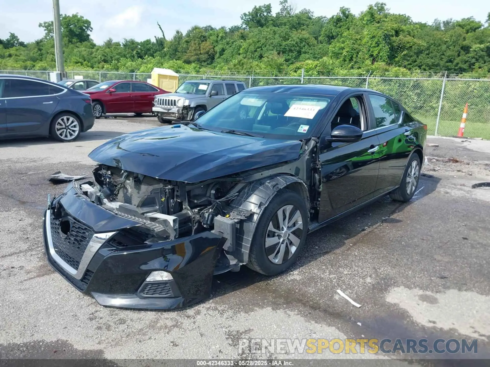 2 Photograph of a damaged car 1N4BL4BV1LC275286 NISSAN ALTIMA 2020