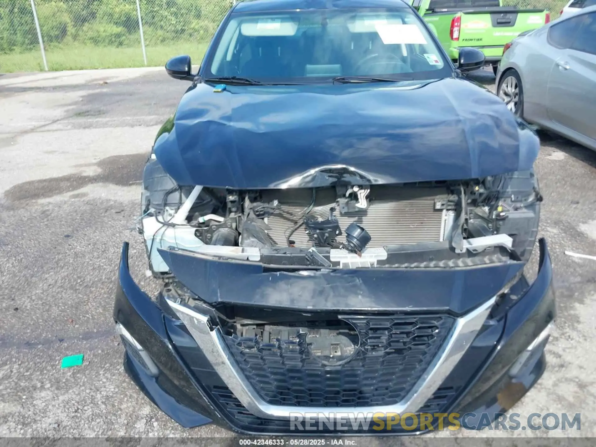 6 Photograph of a damaged car 1N4BL4BV1LC275286 NISSAN ALTIMA 2020