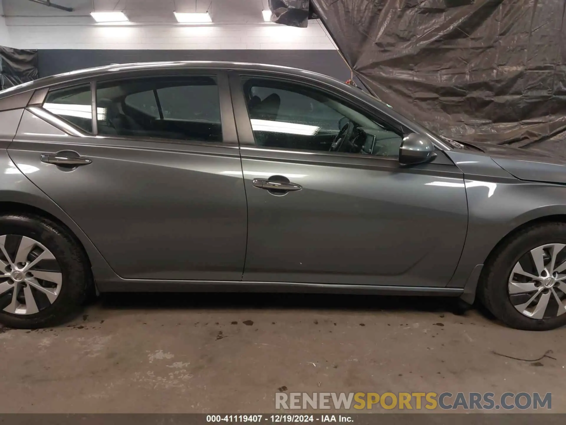 14 Photograph of a damaged car 1N4BL4BV1LN321042 NISSAN ALTIMA 2020