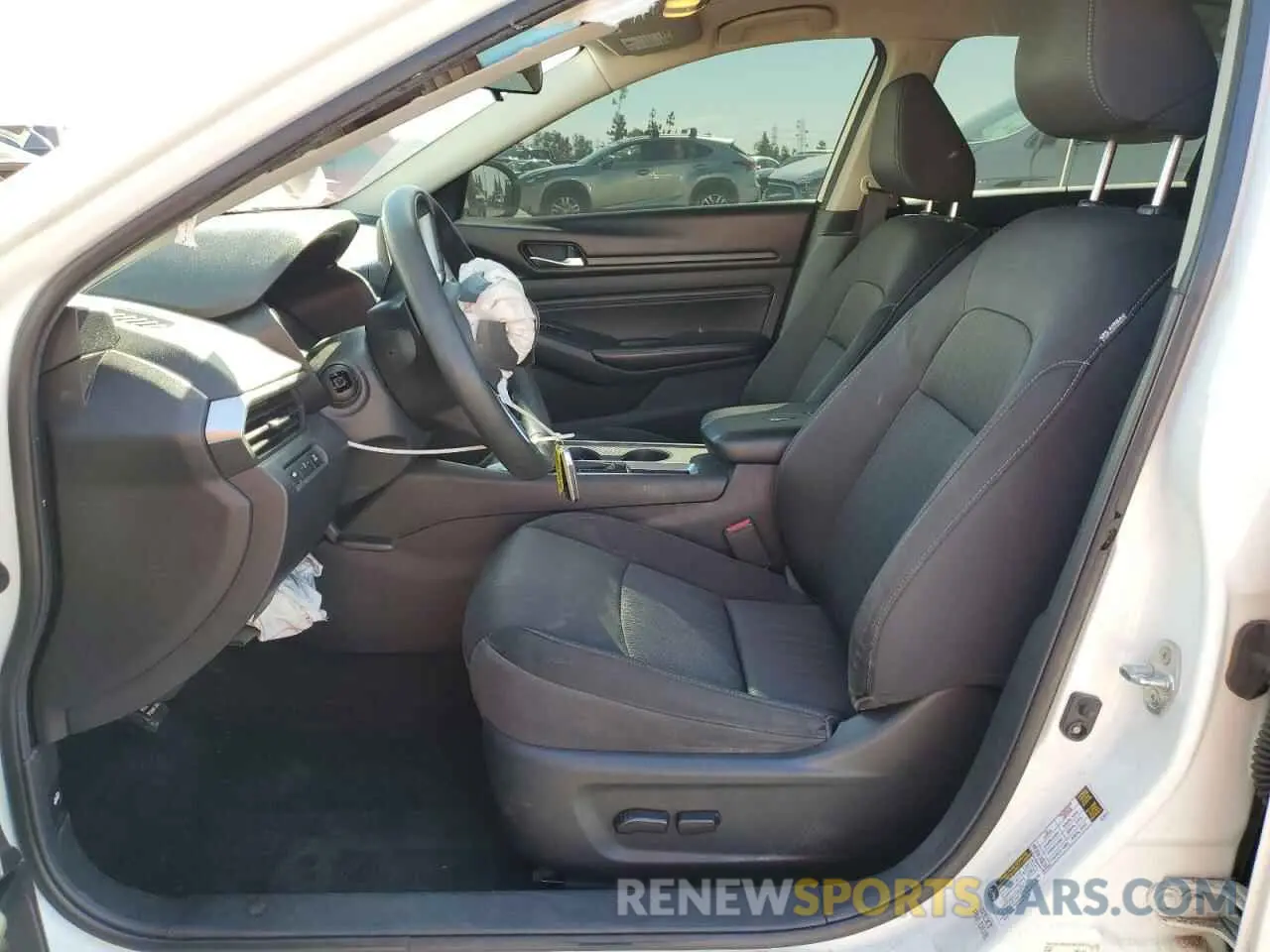7 Photograph of a damaged car 1N4BL4BV2LC133237 NISSAN ALTIMA 2020