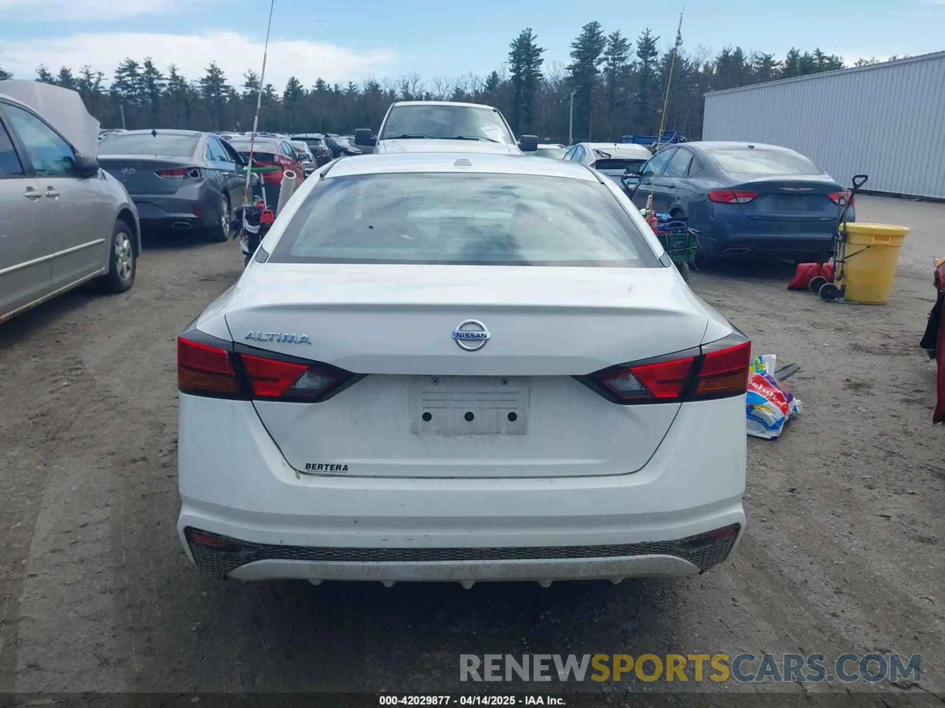 16 Photograph of a damaged car 1N4BL4BV2LC134940 NISSAN ALTIMA 2020