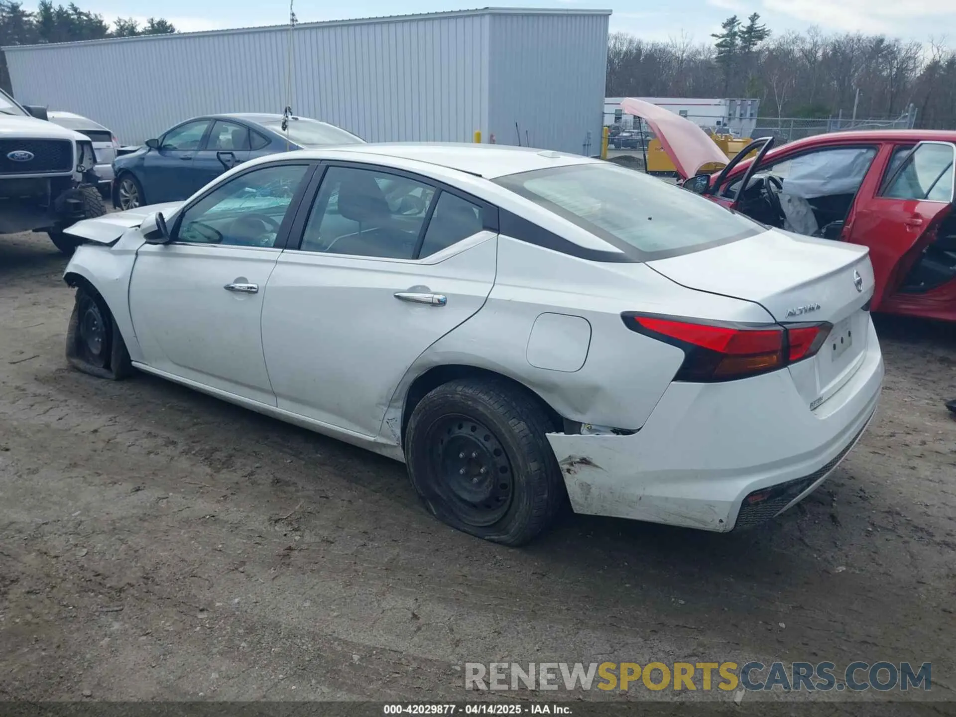 3 Photograph of a damaged car 1N4BL4BV2LC134940 NISSAN ALTIMA 2020