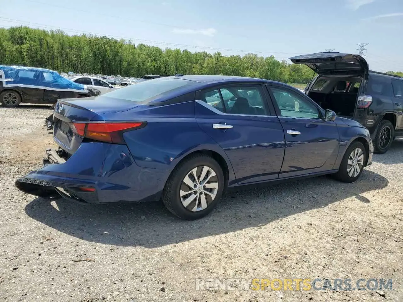 3 Photograph of a damaged car 1N4BL4BV2LC136932 NISSAN ALTIMA 2020