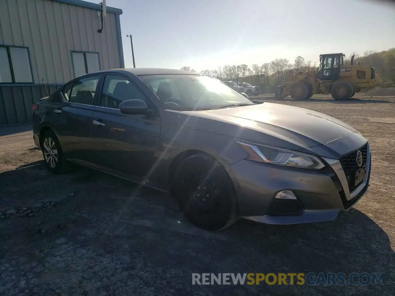 4 Photograph of a damaged car 1N4BL4BV2LC143945 NISSAN ALTIMA 2020