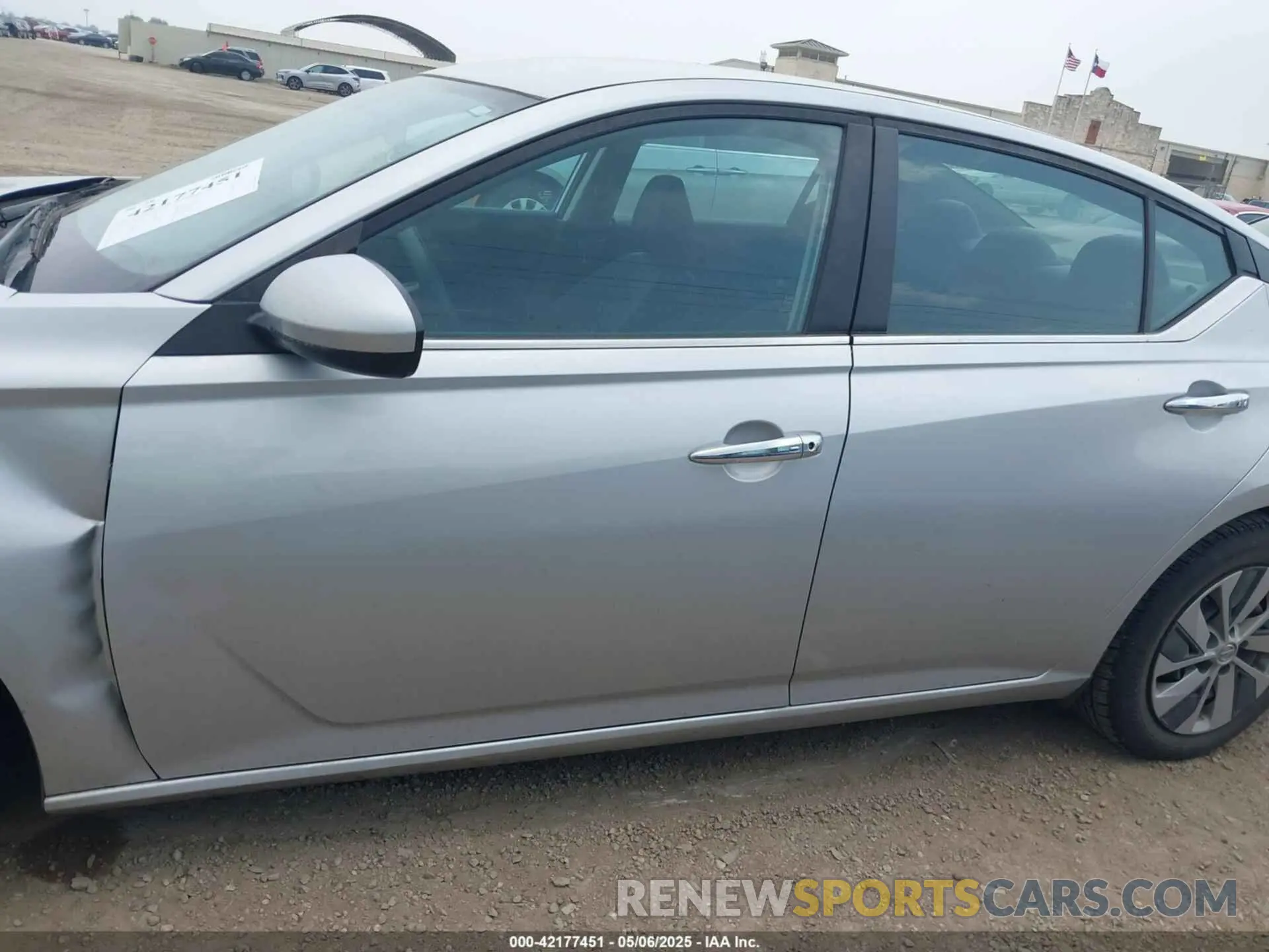 14 Photograph of a damaged car 1N4BL4BV2LC159837 NISSAN ALTIMA 2020