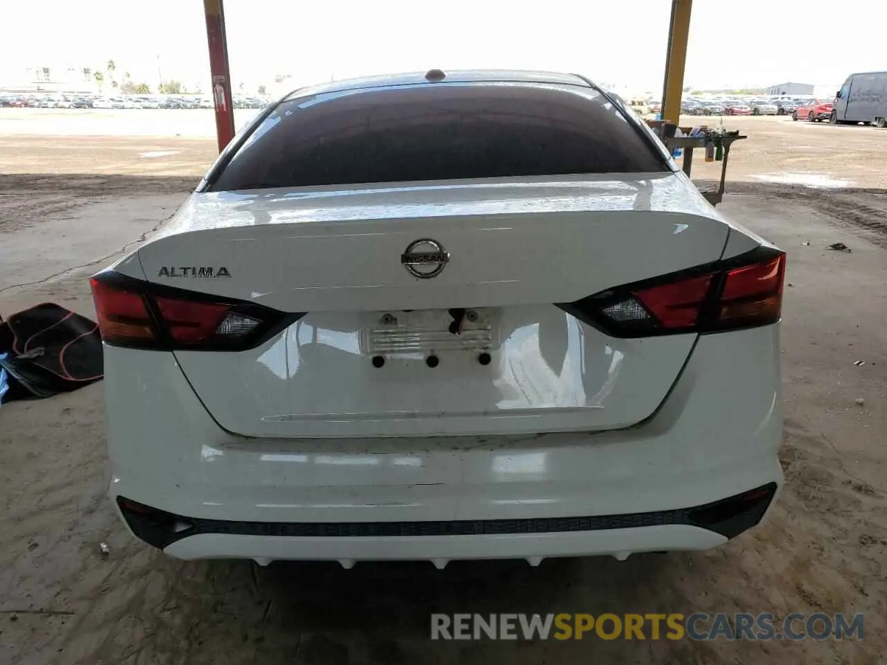 6 Photograph of a damaged car 1N4BL4BV2LC205117 NISSAN ALTIMA 2020