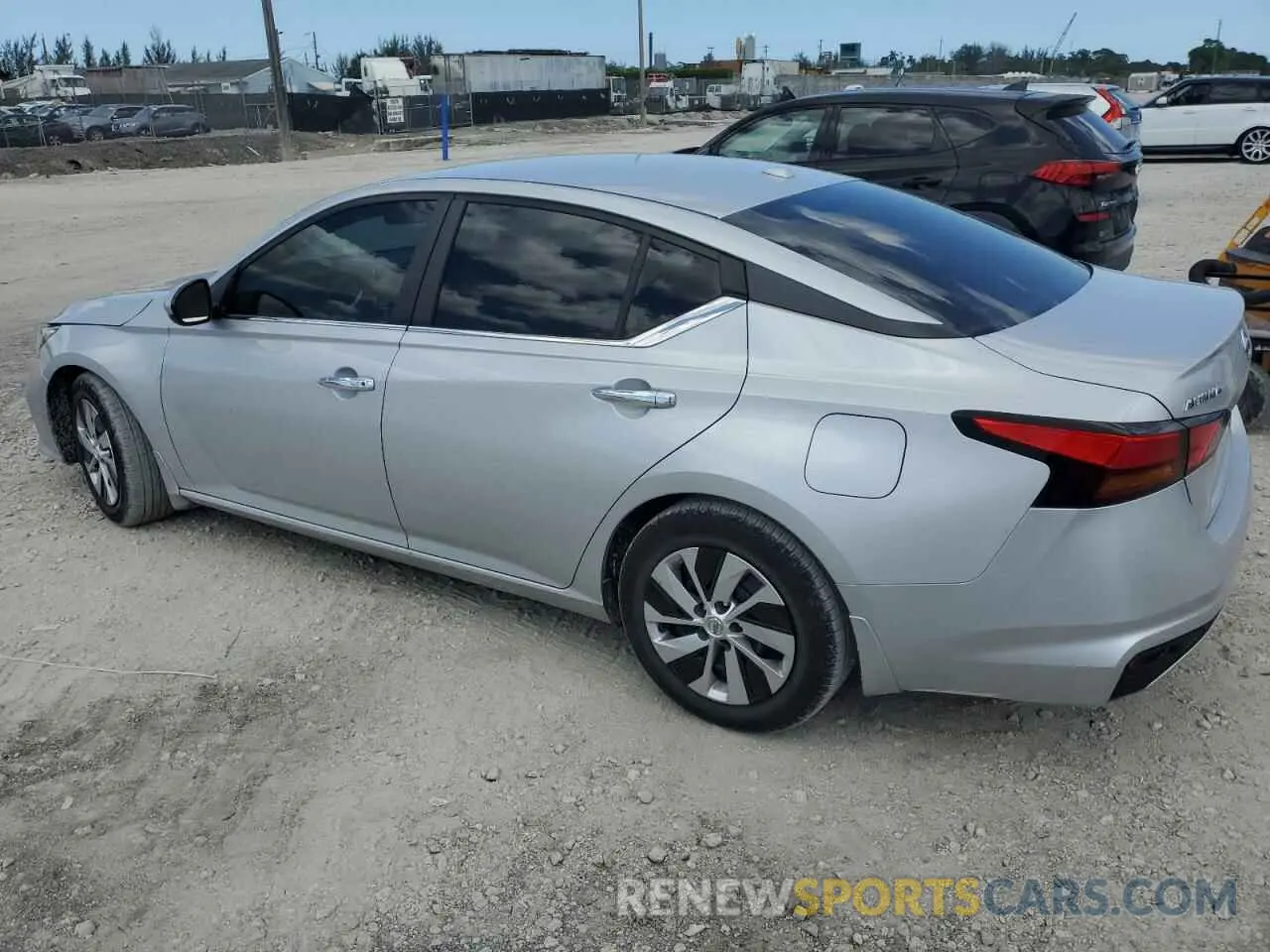 2 Photograph of a damaged car 1N4BL4BV2LC207126 NISSAN ALTIMA 2020