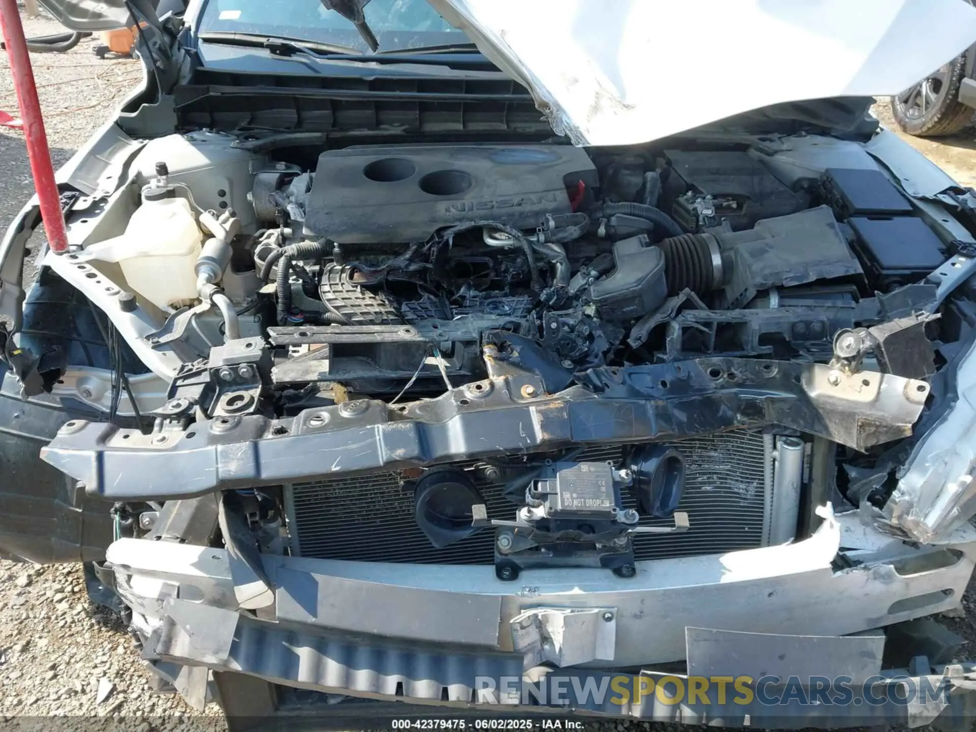 10 Photograph of a damaged car 1N4BL4BV2LC211354 NISSAN ALTIMA 2020