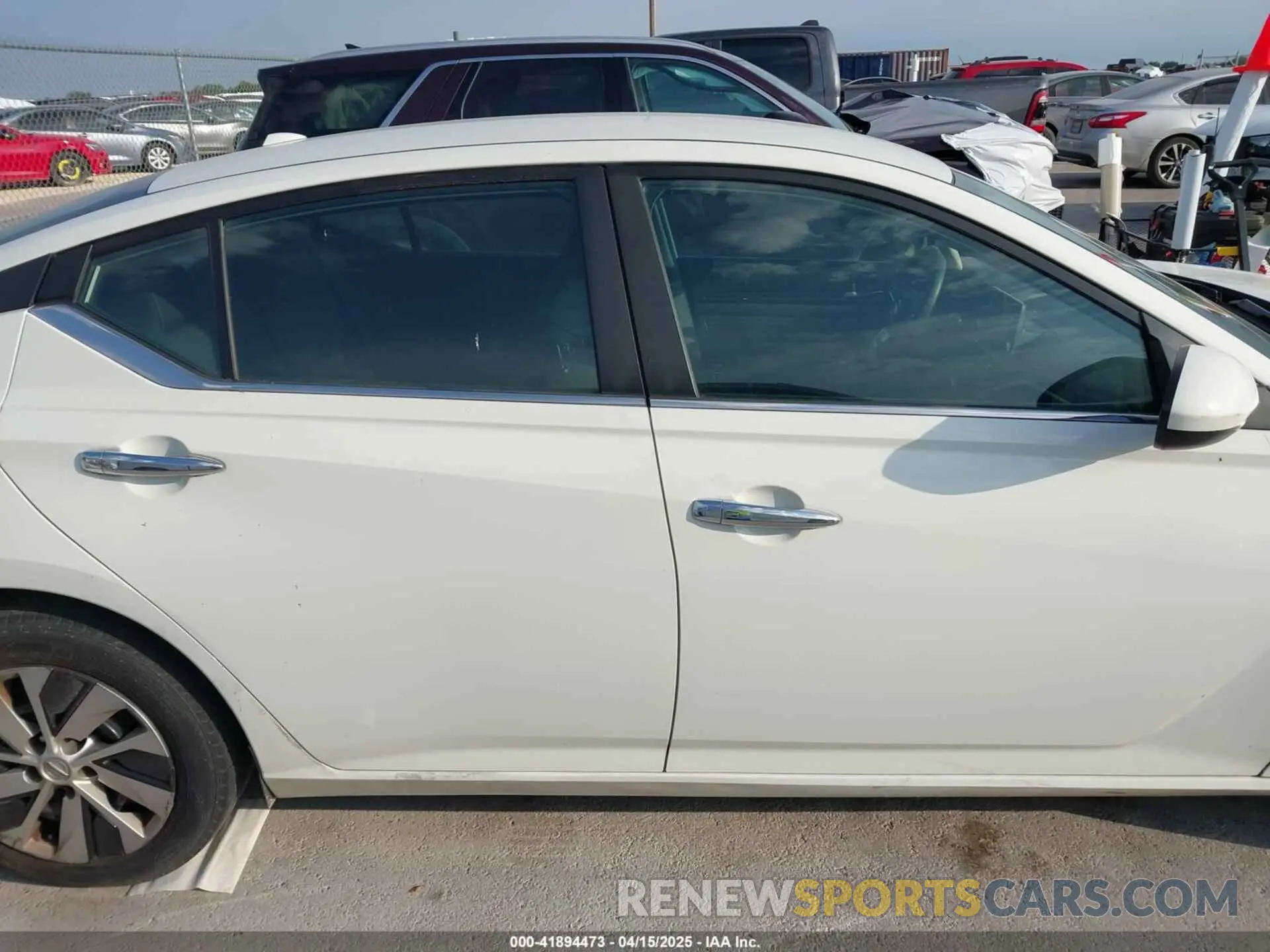 13 Photograph of a damaged car 1N4BL4BV2LC211662 NISSAN ALTIMA 2020