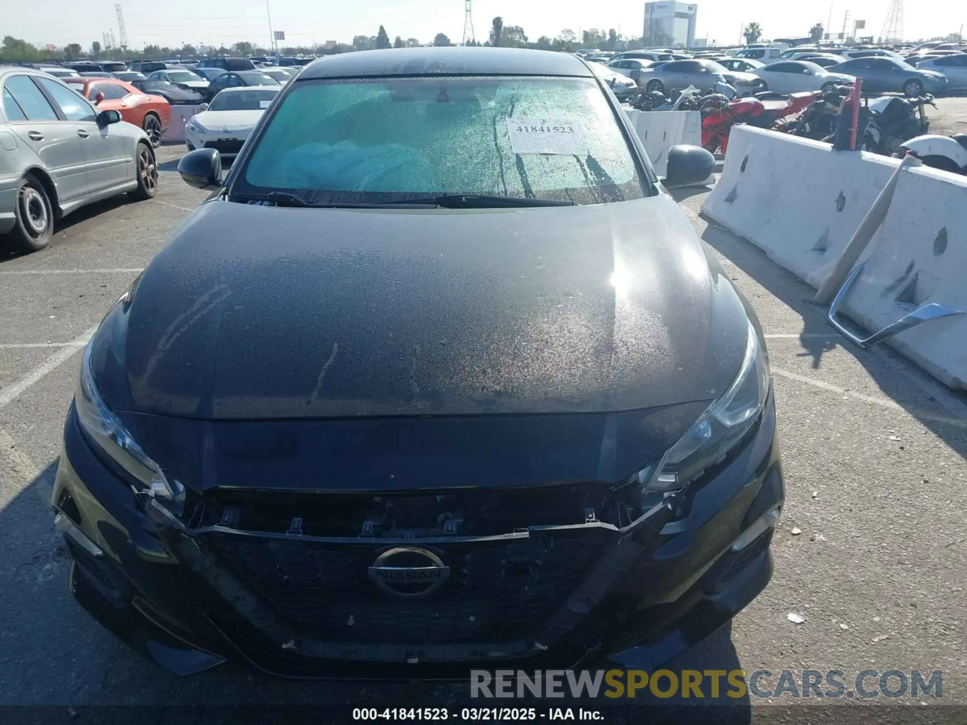 11 Photograph of a damaged car 1N4BL4BV2LC242555 NISSAN ALTIMA 2020