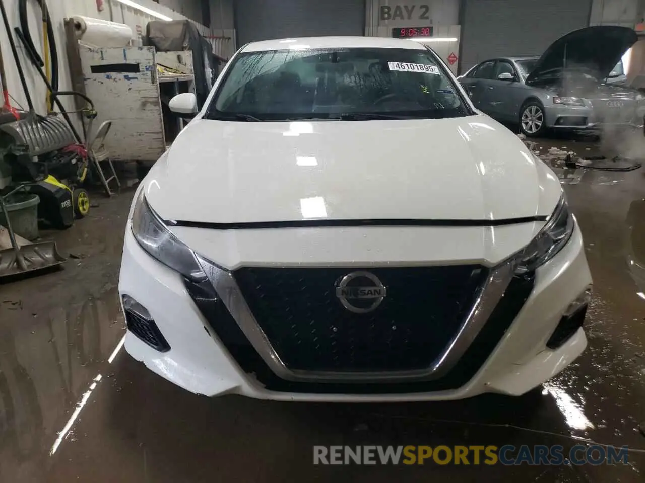 5 Photograph of a damaged car 1N4BL4BV2LC245116 NISSAN ALTIMA 2020