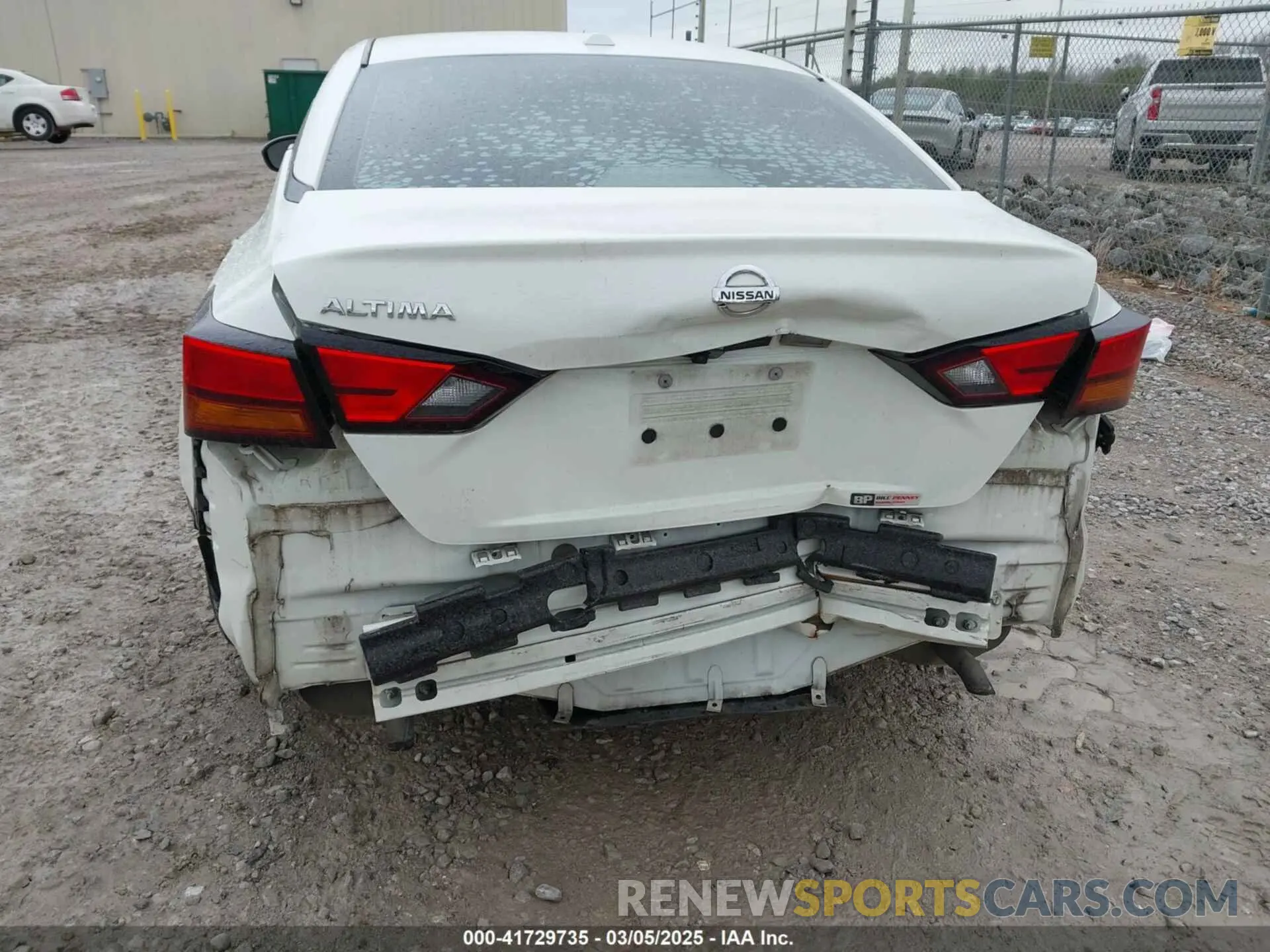 6 Photograph of a damaged car 1N4BL4BV2LC252583 NISSAN ALTIMA 2020