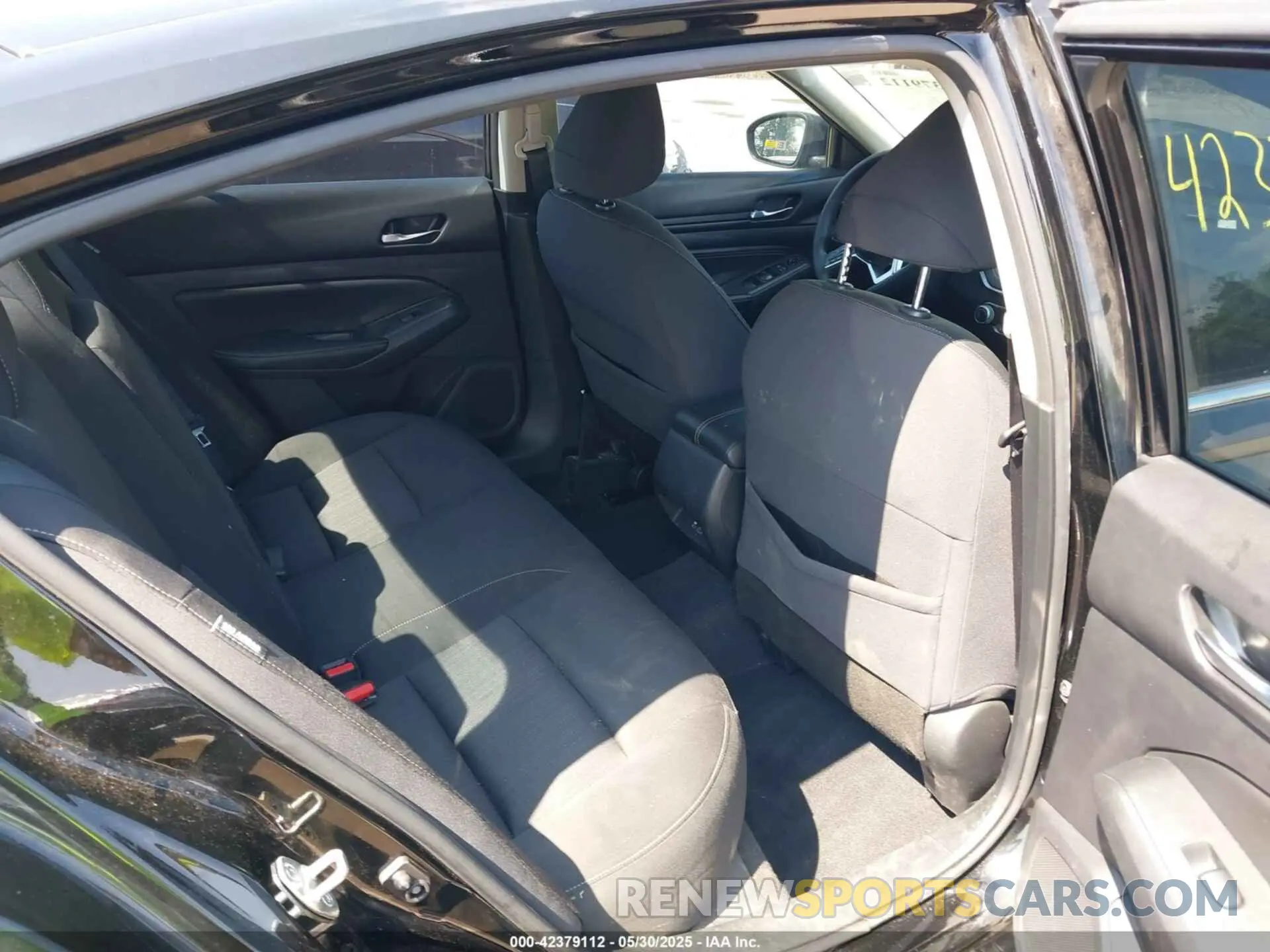 8 Photograph of a damaged car 1N4BL4BV2LC255743 NISSAN ALTIMA 2020