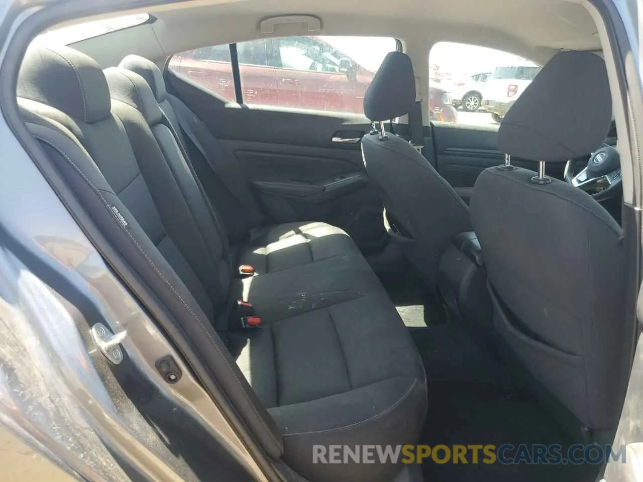 10 Photograph of a damaged car 1N4BL4BV2LC258254 NISSAN ALTIMA 2020