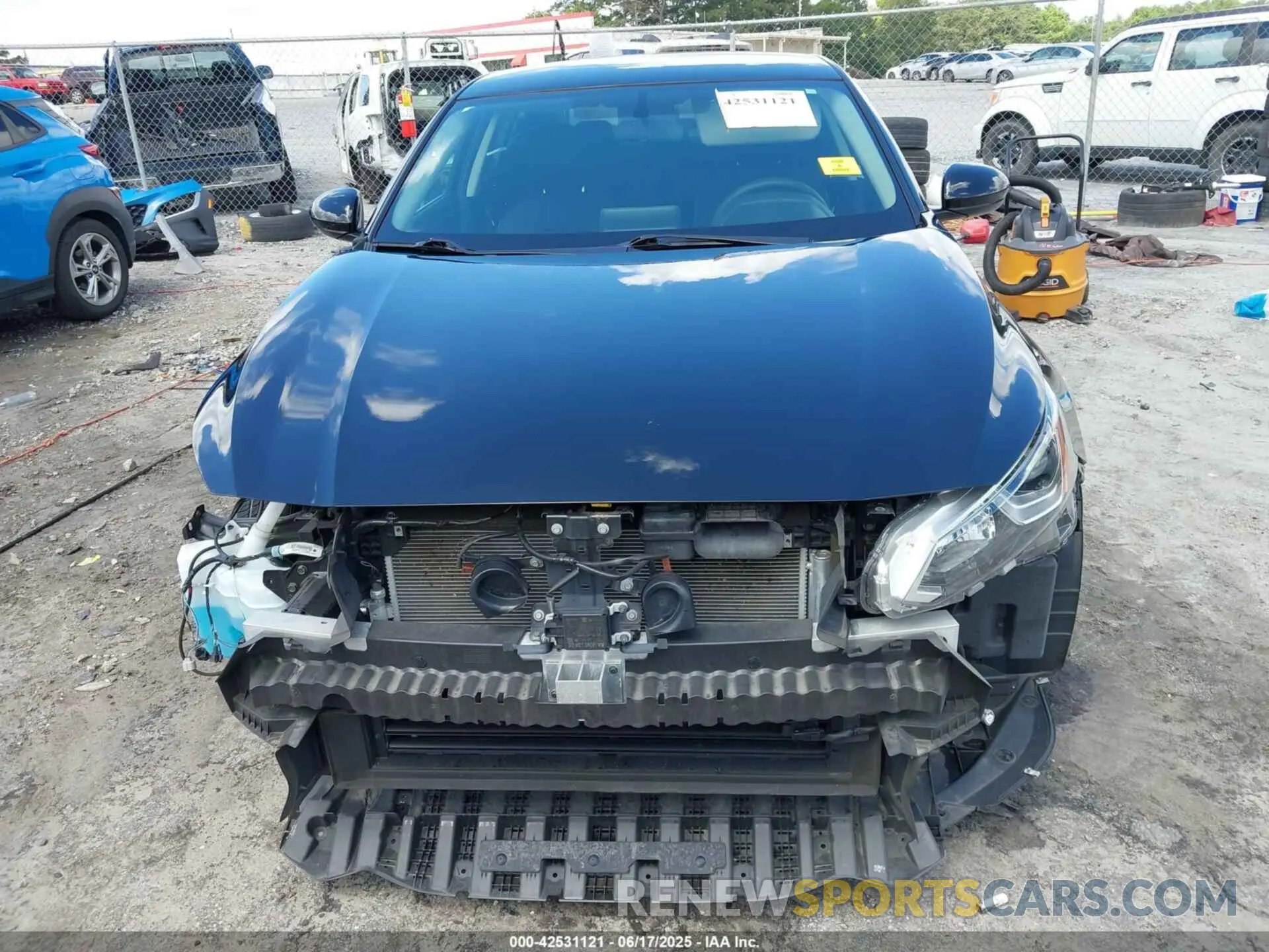 6 Photograph of a damaged car 1N4BL4BV2LC266726 NISSAN ALTIMA 2020