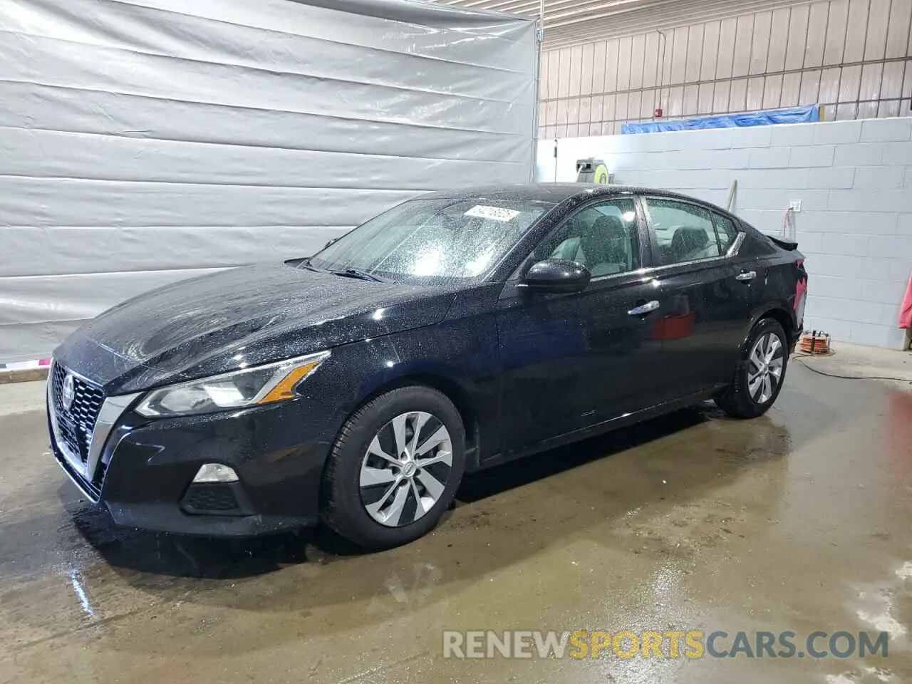1 Photograph of a damaged car 1N4BL4BV2LC272333 NISSAN ALTIMA 2020