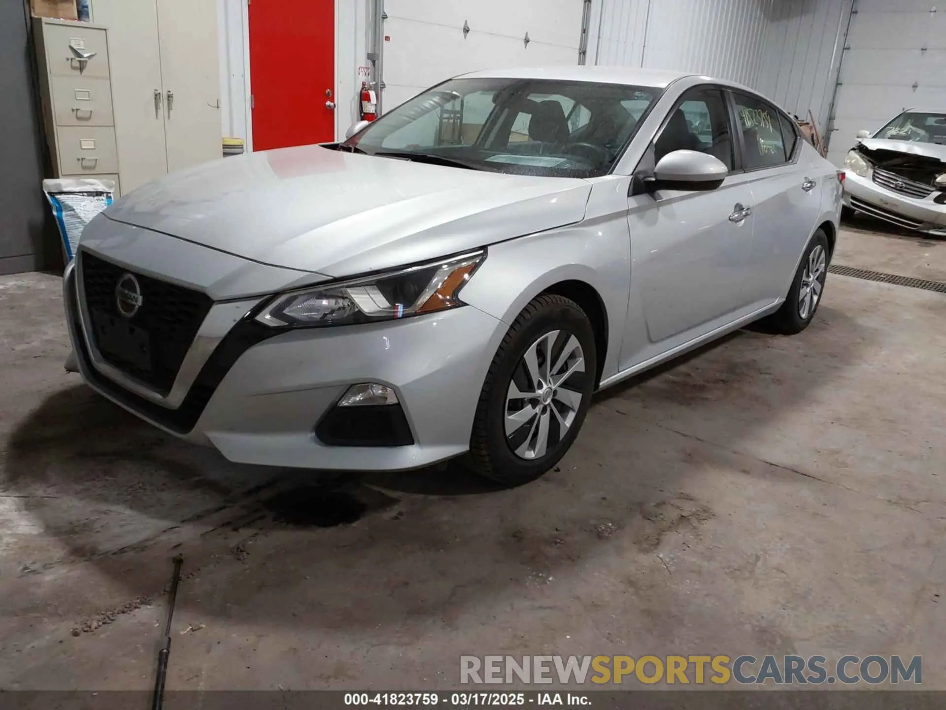 2 Photograph of a damaged car 1N4BL4BV2LC283705 NISSAN ALTIMA 2020