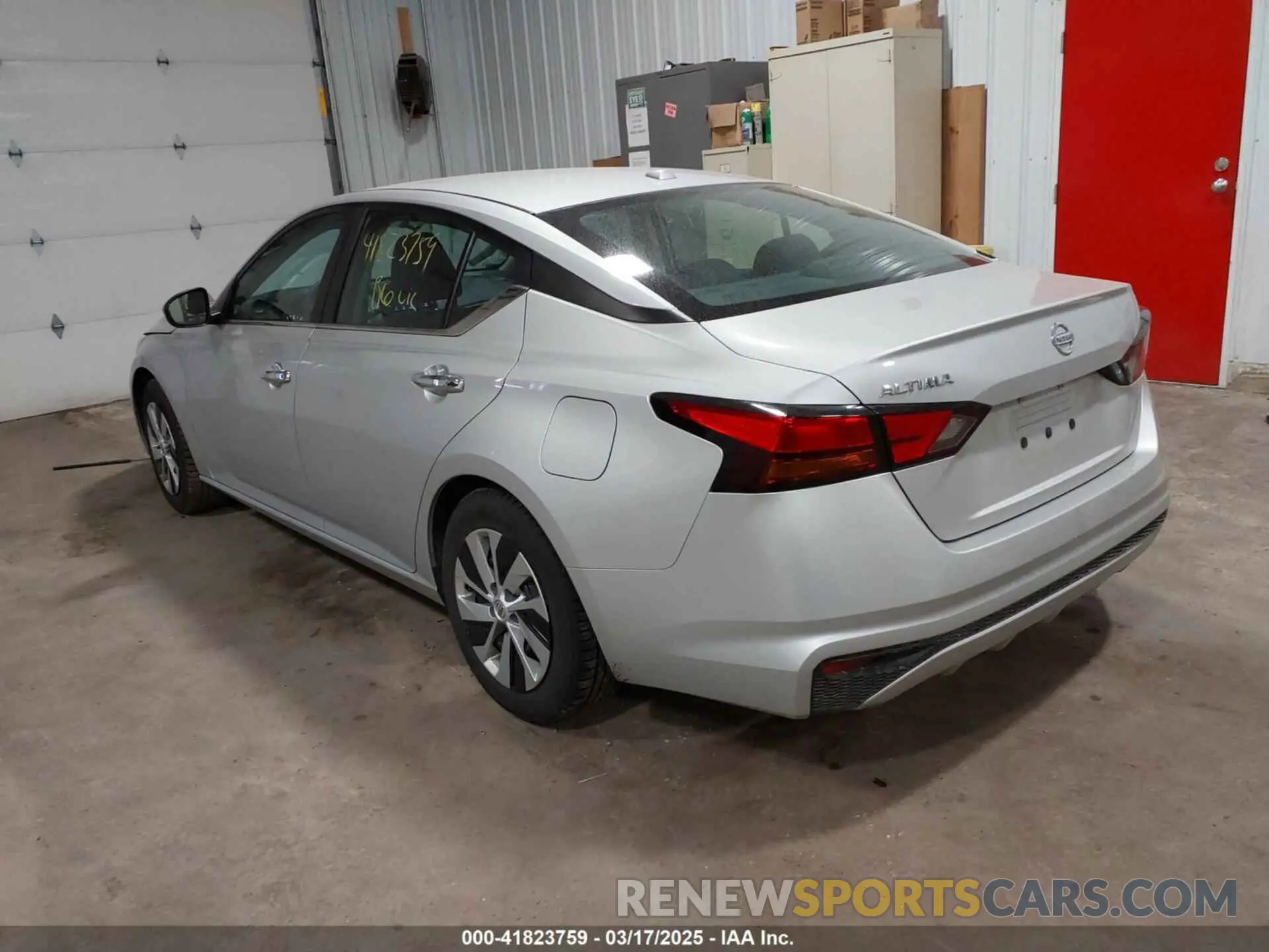 3 Photograph of a damaged car 1N4BL4BV2LC283705 NISSAN ALTIMA 2020