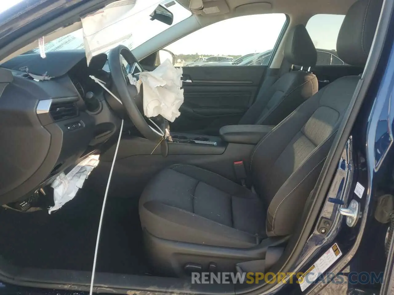 7 Photograph of a damaged car 1N4BL4BV2LN312382 NISSAN ALTIMA 2020