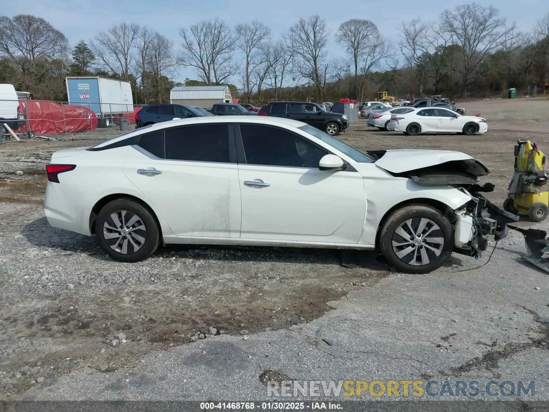 13 Photograph of a damaged car 1N4BL4BV2LN313211 NISSAN ALTIMA 2020