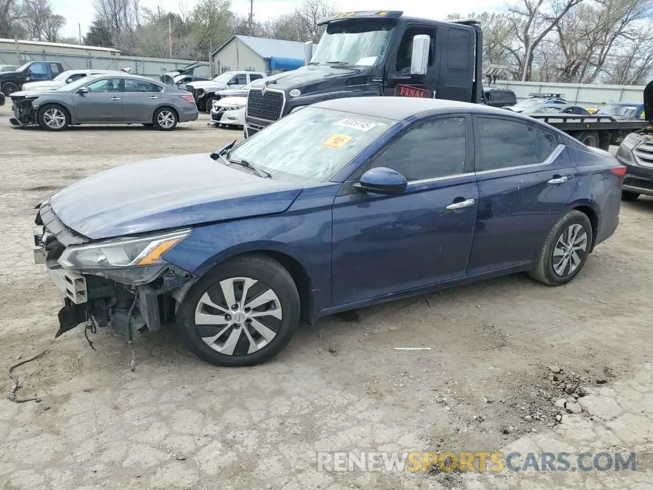 1 Photograph of a damaged car 1N4BL4BV2LN315928 NISSAN ALTIMA 2020