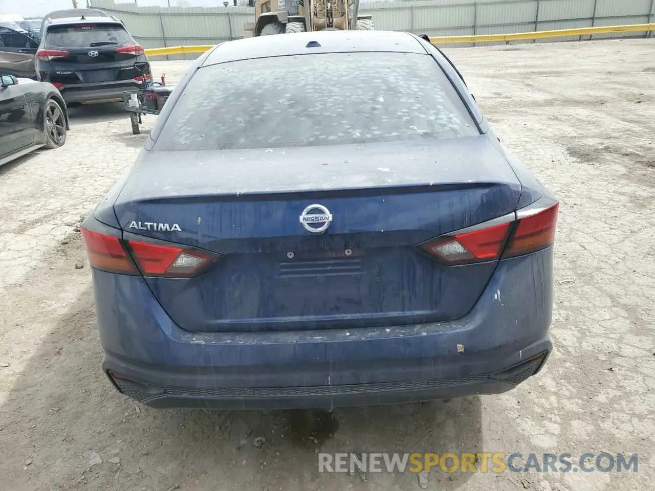 6 Photograph of a damaged car 1N4BL4BV2LN315928 NISSAN ALTIMA 2020