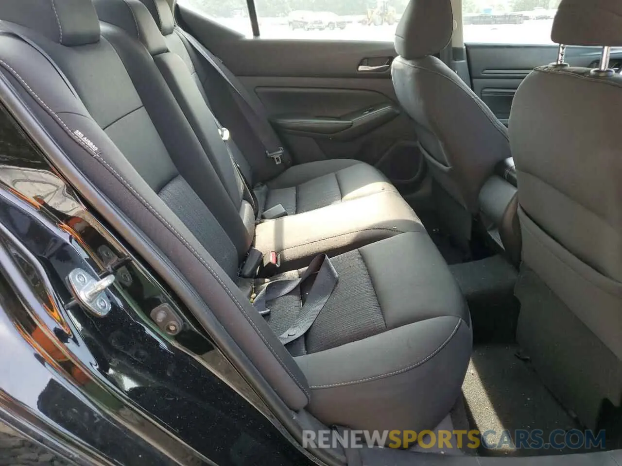10 Photograph of a damaged car 1N4BL4BV3LC118942 NISSAN ALTIMA 2020
