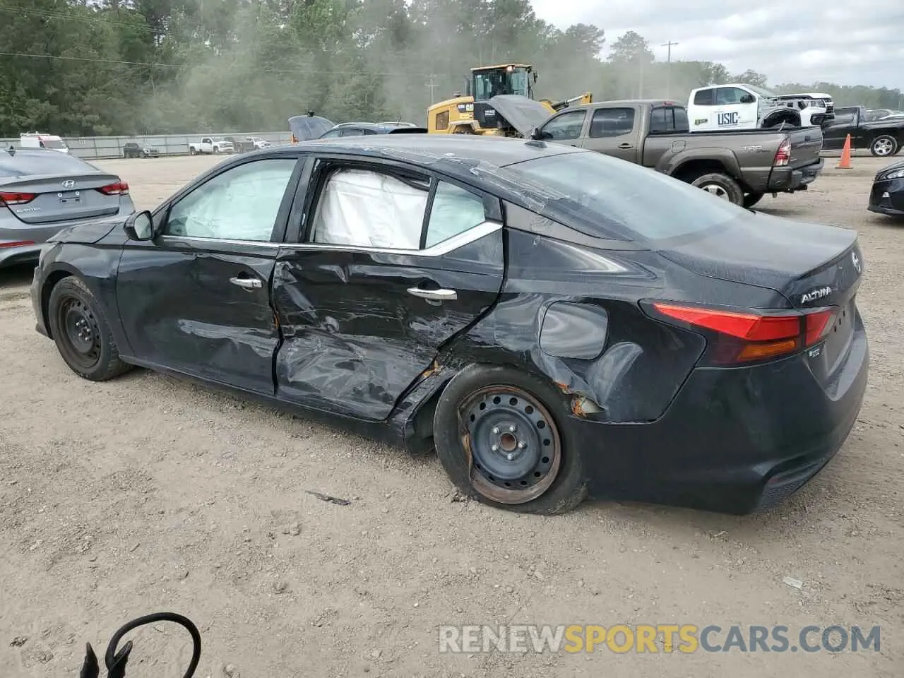 2 Photograph of a damaged car 1N4BL4BV3LC129360 NISSAN ALTIMA 2020