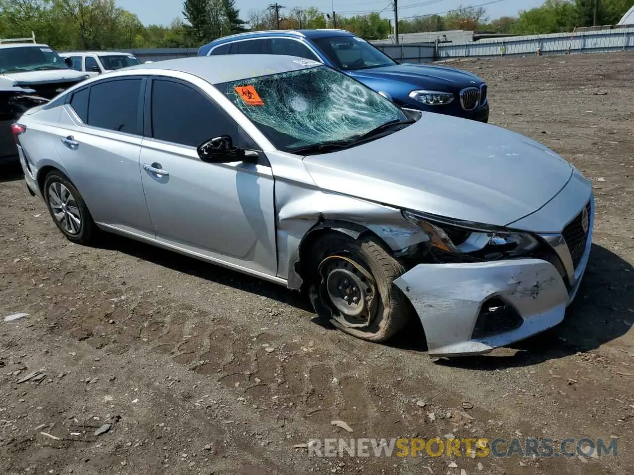 4 Photograph of a damaged car 1N4BL4BV3LC134638 NISSAN ALTIMA 2020