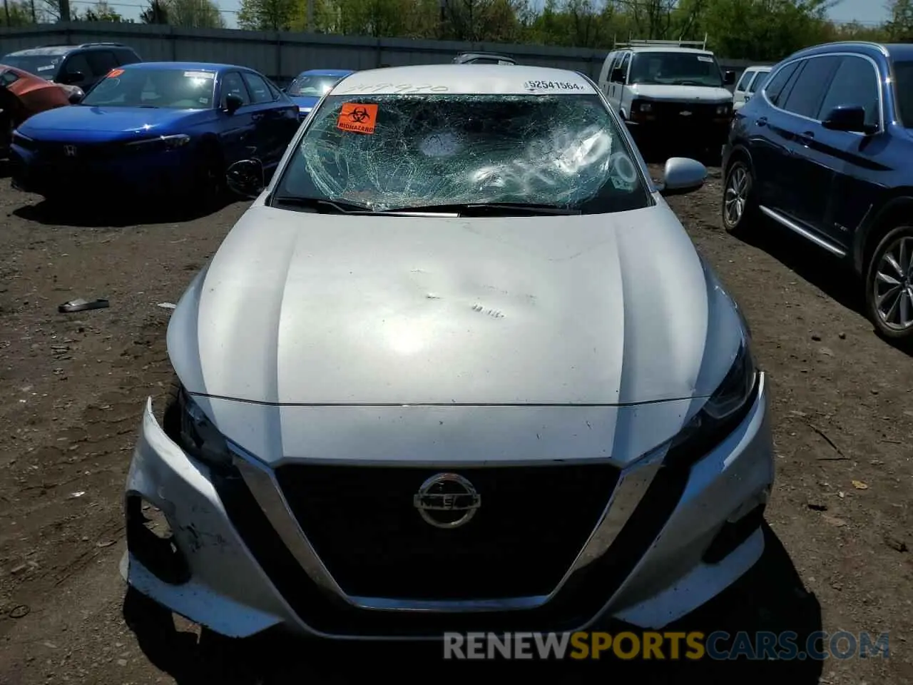 5 Photograph of a damaged car 1N4BL4BV3LC134638 NISSAN ALTIMA 2020