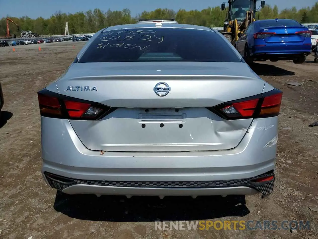 6 Photograph of a damaged car 1N4BL4BV3LC134638 NISSAN ALTIMA 2020