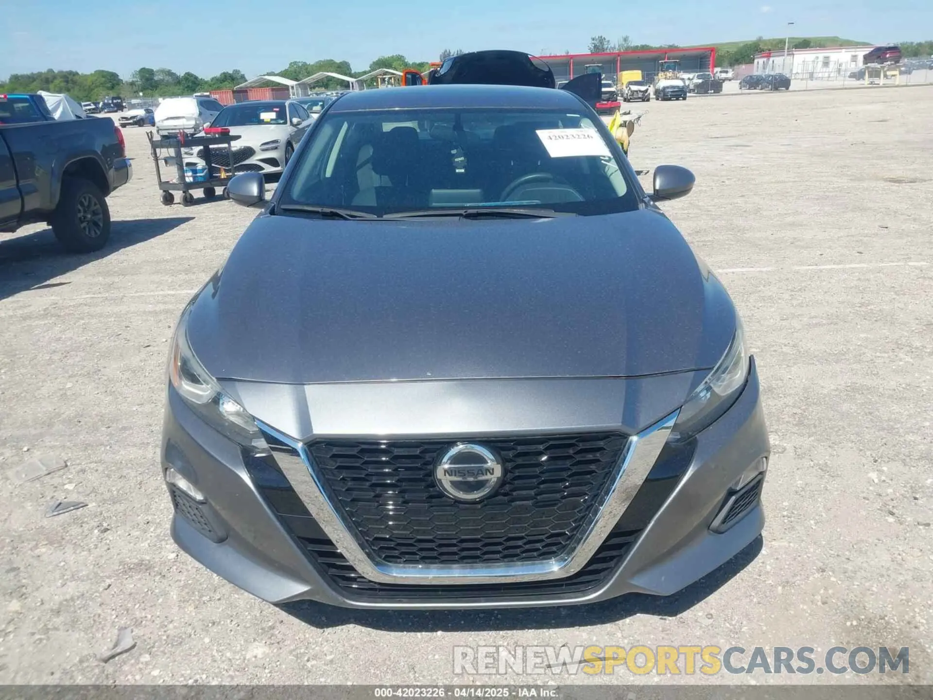 12 Photograph of a damaged car 1N4BL4BV3LC149088 NISSAN ALTIMA 2020