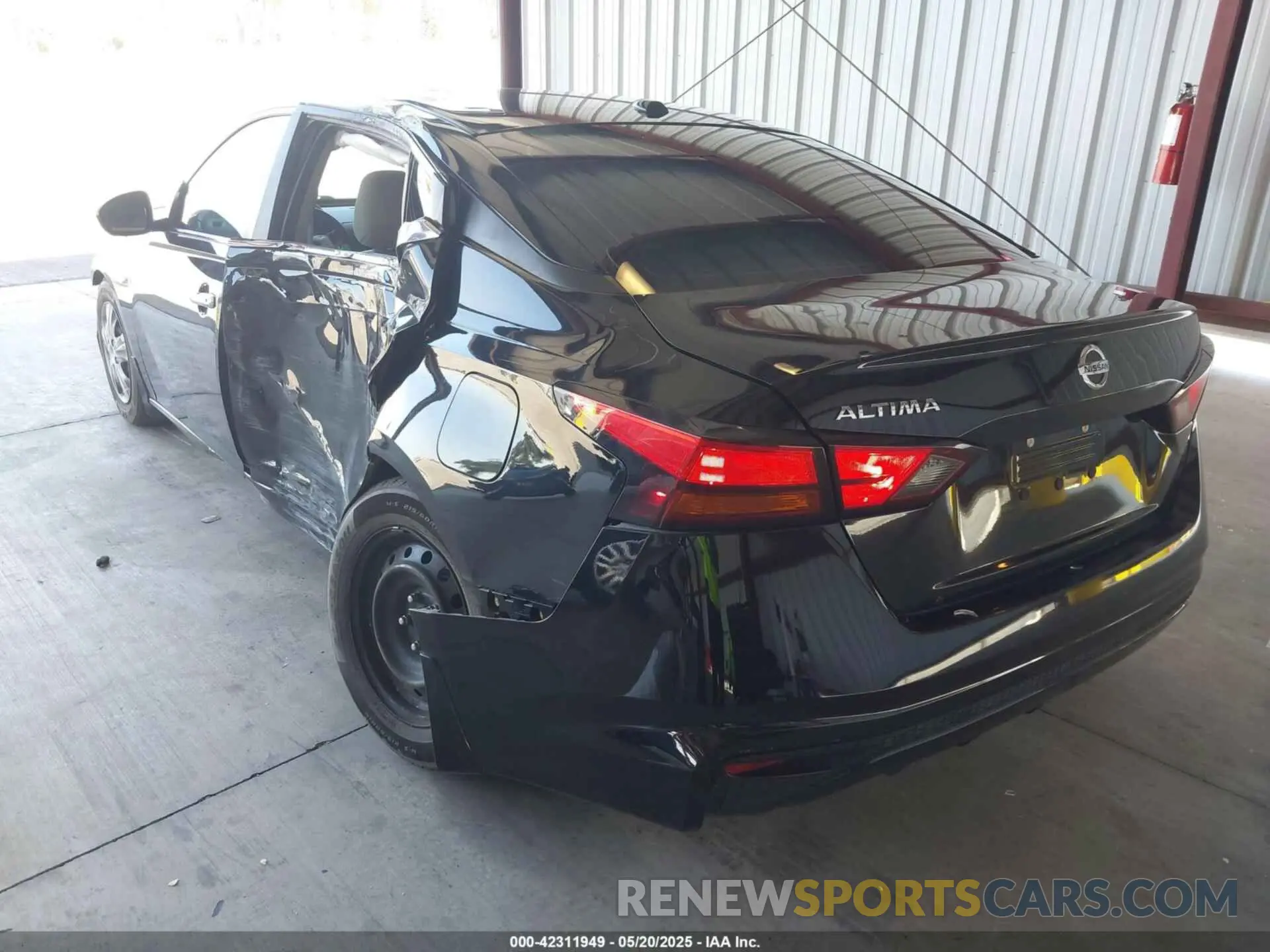 3 Photograph of a damaged car 1N4BL4BV3LC154016 NISSAN ALTIMA 2020