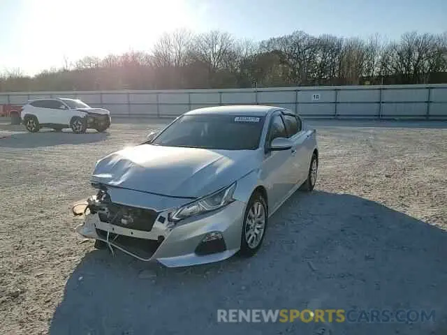 10 Photograph of a damaged car 1N4BL4BV3LC173326 NISSAN ALTIMA 2020
