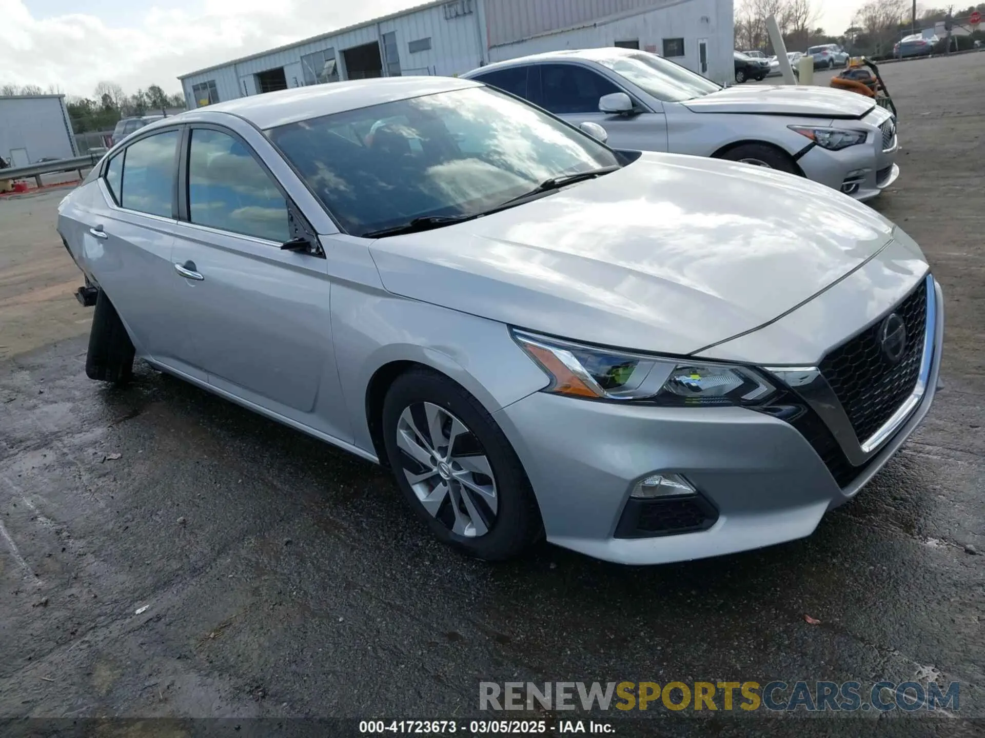 1 Photograph of a damaged car 1N4BL4BV3LC194290 NISSAN ALTIMA 2020