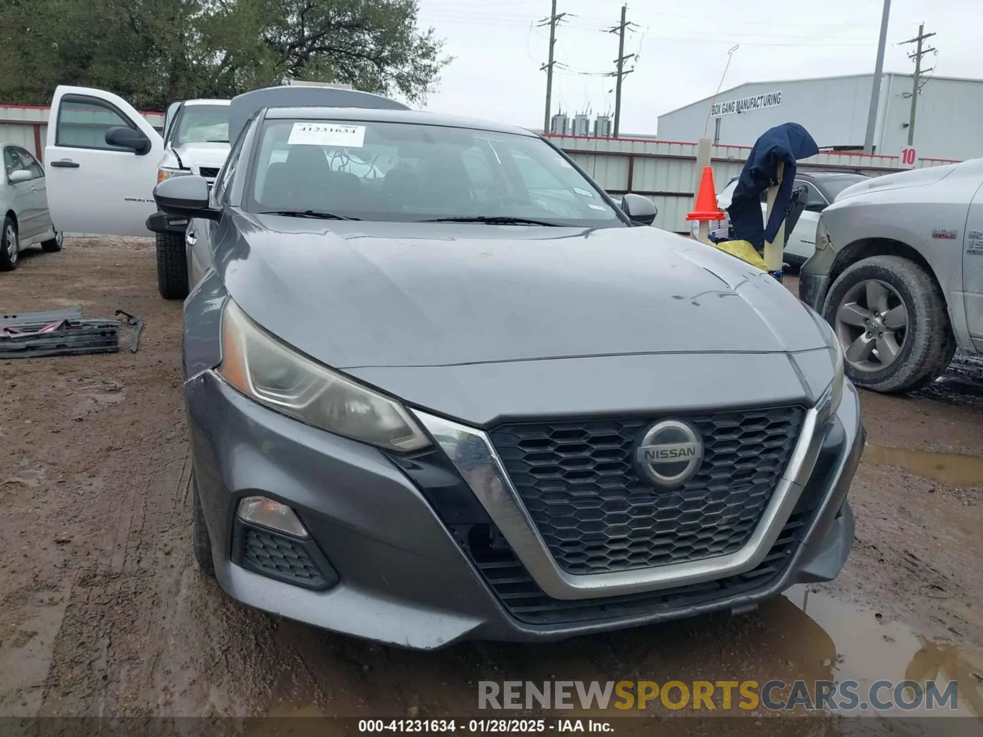12 Photograph of a damaged car 1N4BL4BV3LC194533 NISSAN ALTIMA 2020