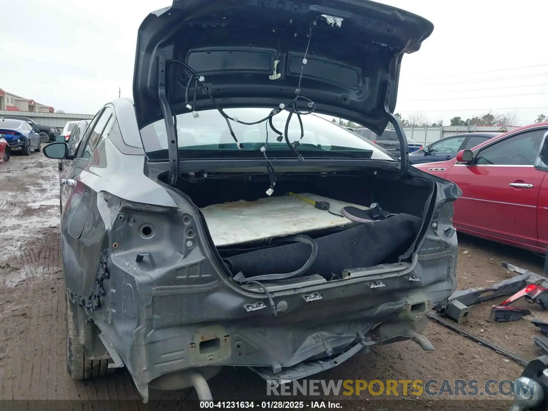 6 Photograph of a damaged car 1N4BL4BV3LC194533 NISSAN ALTIMA 2020