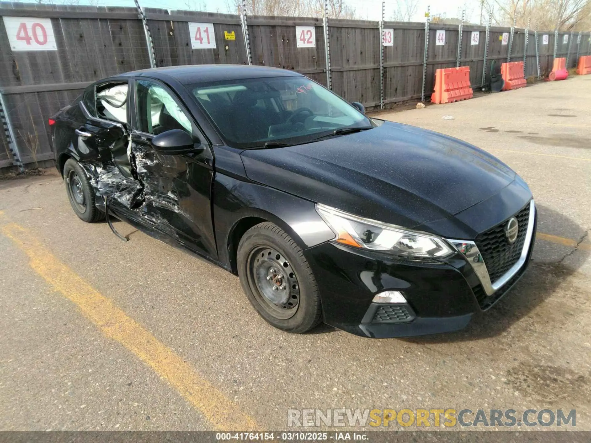 1 Photograph of a damaged car 1N4BL4BV3LC201514 NISSAN ALTIMA 2020