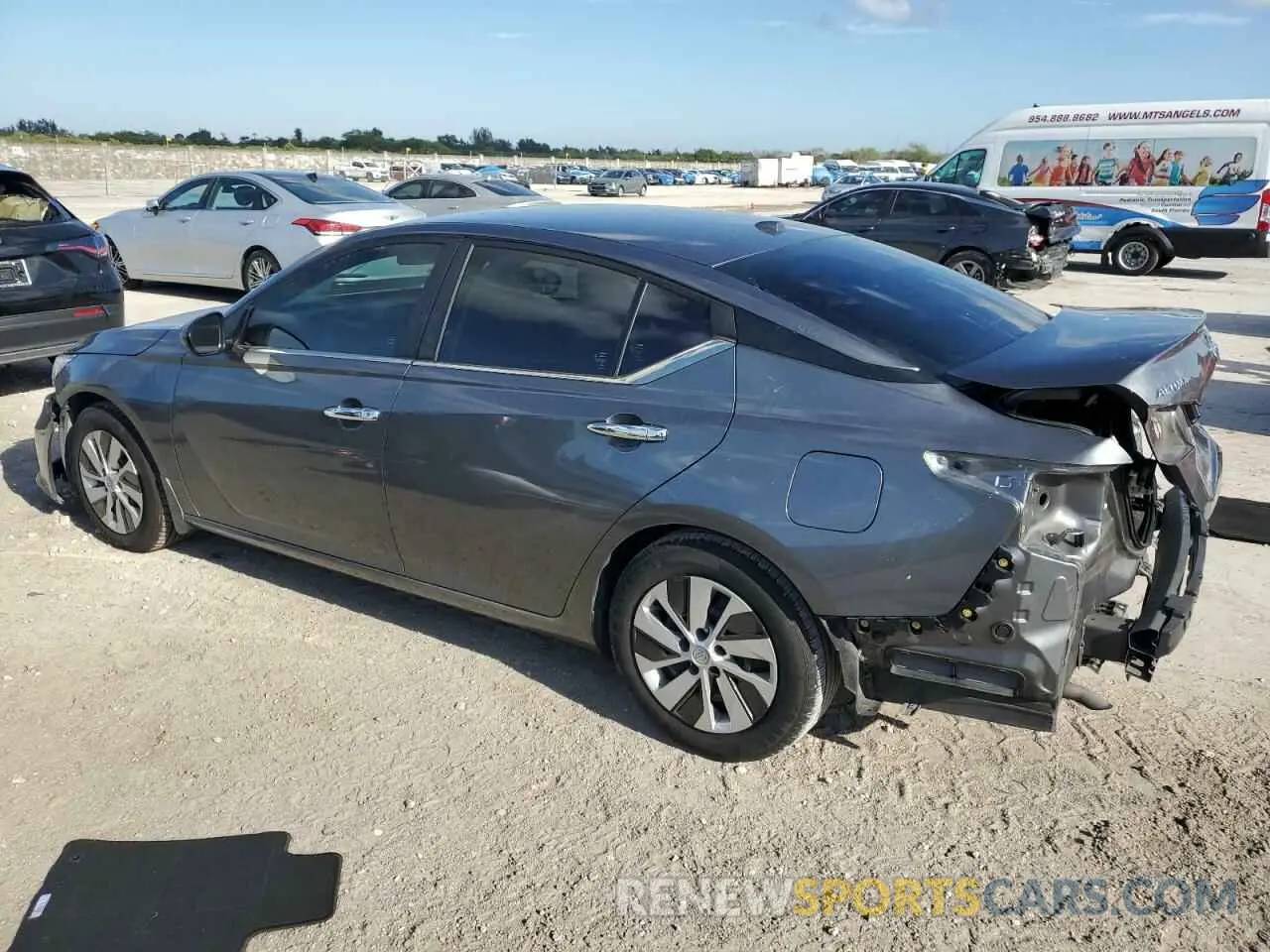 2 Photograph of a damaged car 1N4BL4BV3LC210374 NISSAN ALTIMA 2020