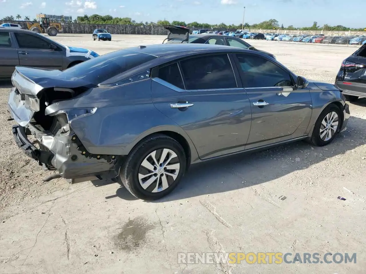 3 Photograph of a damaged car 1N4BL4BV3LC210374 NISSAN ALTIMA 2020