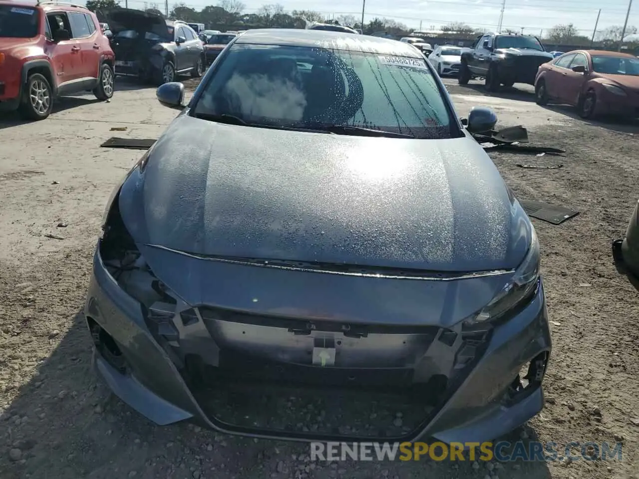 5 Photograph of a damaged car 1N4BL4BV3LC210374 NISSAN ALTIMA 2020