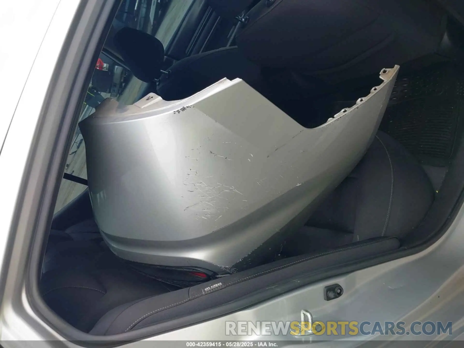 12 Photograph of a damaged car 1N4BL4BV3LC234626 NISSAN ALTIMA 2020